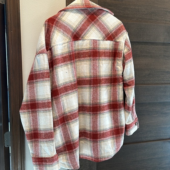 NWT Large Staccato Shacket - Picture 3 of 3